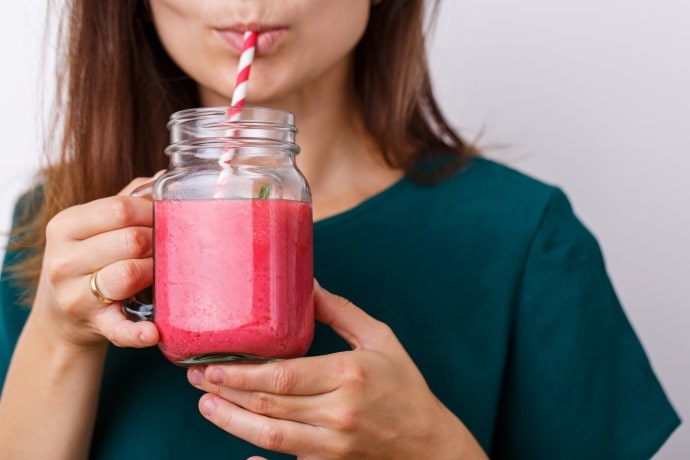 Lose Weight Fast, While Living Life On The Go: Smoothie Shakedown