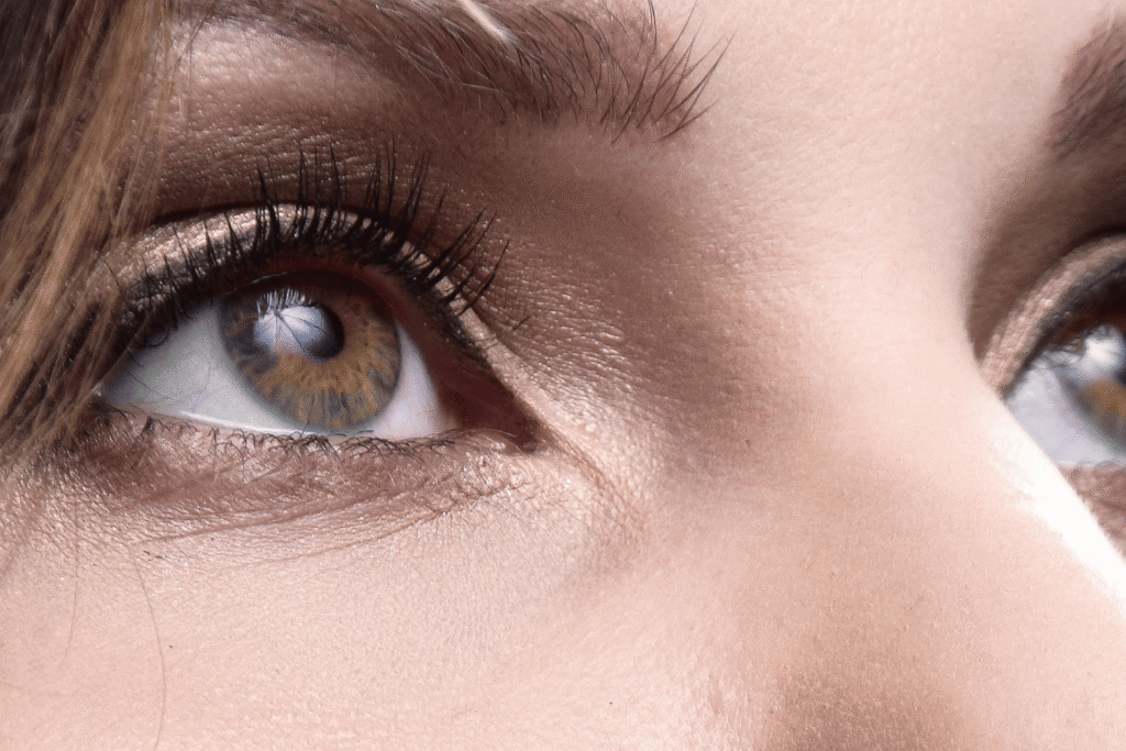 Castor Oil and DMSO for Eyes? What Research Shows